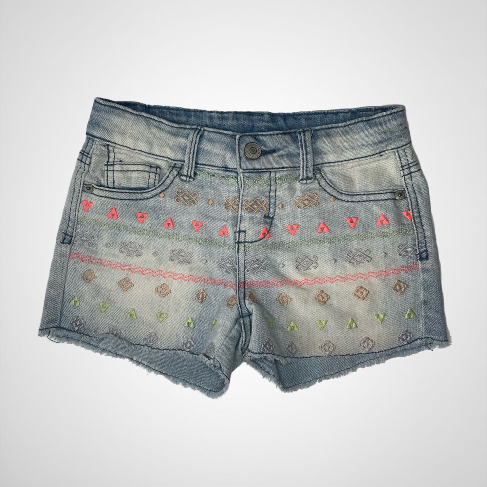 Girl’s Sz M Embroidered Denim Shirts